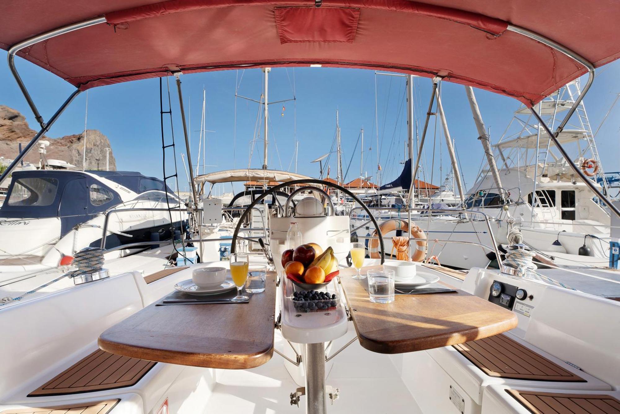 Pato Lucas Sail Boat Hotel San Sebastián de la Gomera Exterior foto